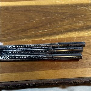 NYX Extreme Shine Black Eyeliner Trio Waterproof NEW